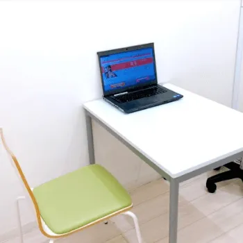 渋谷美容外科クリニック 横浜院のイオン導入を受ける前のカウンセリングルーム