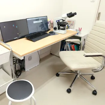 わたなべ皮膚科の都度払いの医療脱毛を受ける前の診察室