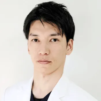 よつば会クリニックのジェントルマックスプロを受ける前の診察を担当する医師