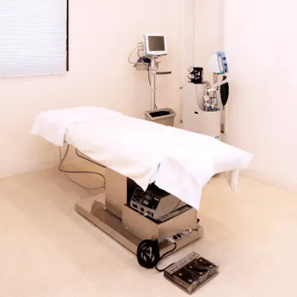 A CLINIC 銀座院の二重整形を受ける手術室