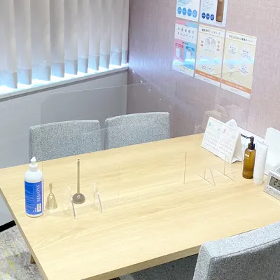 レジーナクリニック 姫路付近1院の都度払いの医療脱毛を受ける前のカウンセリングルーム
