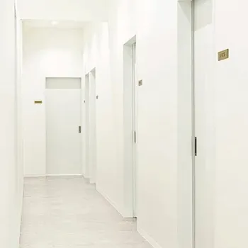 TCB東京中央美容外科 福山院の都度払いの医療脱毛を受ける前の院内の様子