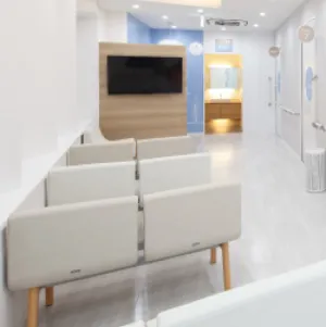 ブランクリニック 一宮院の都度払いの医療脱毛を受ける前の待合室