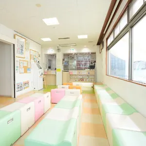 かわい皮フ科クリニックの都度払いの医療脱毛を受ける前の待合室