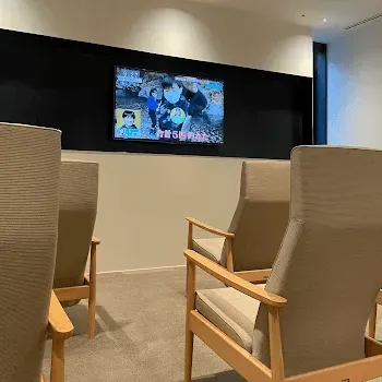 スコール金沢クリニックのジェントルマックスプロによる施術を受ける前の待合室