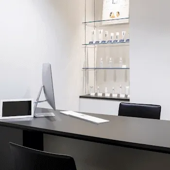 顔のクリニック金沢のヒアルロン酸注射を受ける前の待合室