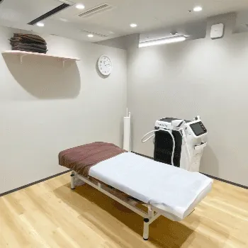 フレイアクリニック 錦糸町付近1院の都度払いの医療脱毛を受ける施術室