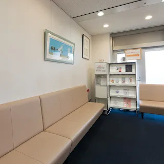 ミルディス皮フ科 北千住院の都度払いの医療脱毛を受ける前の待合室