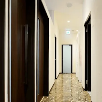 共立美容外科 神戸三宮院のエラボトックスを受ける前の院内風景