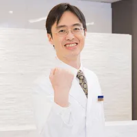 ソノクリニック 神戸院のエラボトックスを担当する医師