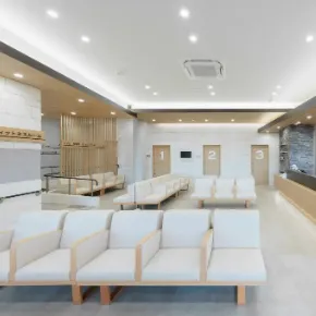 戸頃循環器内科クリニックの都度払いの医療脱毛を受ける前の待合室
