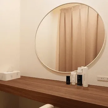 銀座美容クリニック 京都院のヒアルロン酸注射を受ける施術室