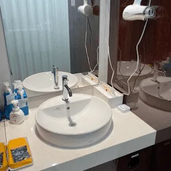 湘南美容クリニック 京都4院のヒアルロン酸注射を受ける前の待合室