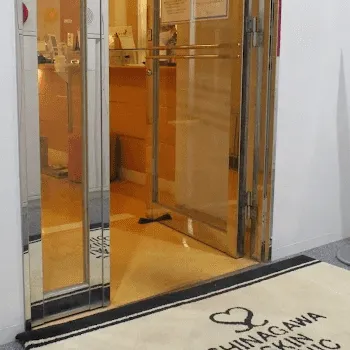 品川美容外科のヒアルロン酸注射のイメージ