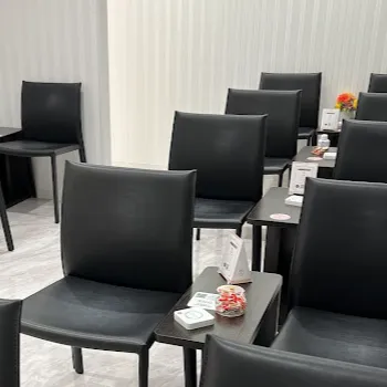 TCB東京中央美容外科 町田院の都度払いの医療脱毛を受ける前の待合室