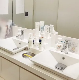 中野皮膚科クリニックの都度払いの医療脱毛を受けた後のパウダールーム