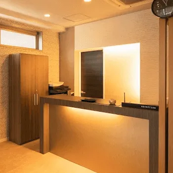 東京皮膚科・形成外科日本橋院の都度払いの医療脱毛を受ける前の受付