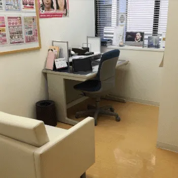 品川スキンクリニック 新潟院のヒアルロン酸注射を受ける前の受付