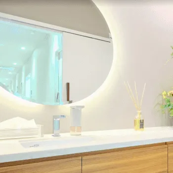 植村美容外科のヒアルロン酸注射を受ける前の診察室