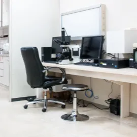 福田泌尿器科・皮膚科医院の都度払いの医療脱毛を受ける前の診察室