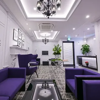 東京ヒルズクリニック岡崎院の都度払いの医療脱毛を受ける前の待合室