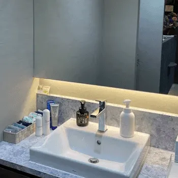 ステラ美容クリニックのヒアルロン酸注射を受ける施術室