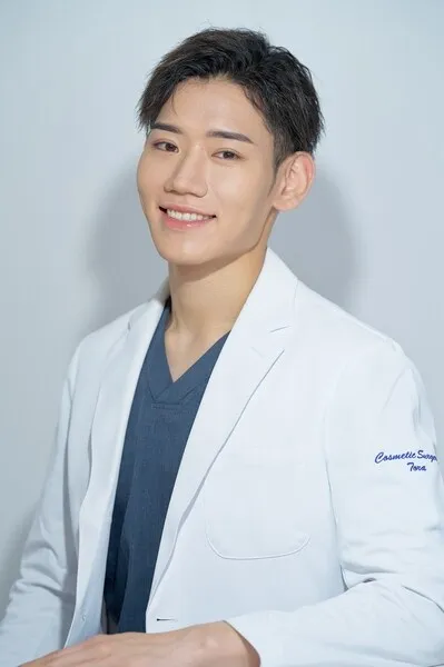 八尾医師