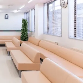 平岡皮膚科スキンケアクリニックのジェントルマックスプロによる施術を受ける前の待合室