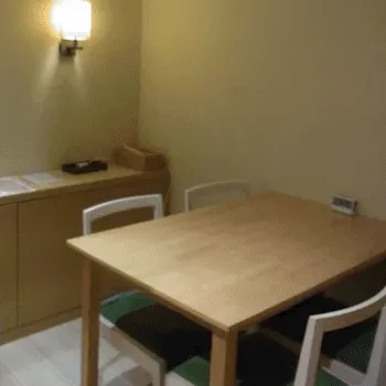 聖心美容クリニック 札幌院のヒアルロン酸注射を受ける前の待合室