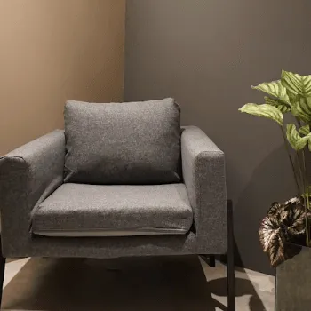 フェイス美容外科のヒアルロン酸注射を受ける前の受付