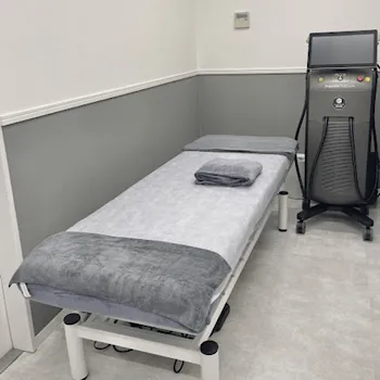 M's CLINICの都度払いの医療脱毛を受ける処置室