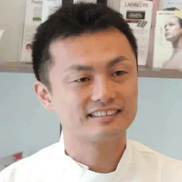 下北沢ルミアージュクリニックの都度払いの医療脱毛を受ける前の診察を担当する医師