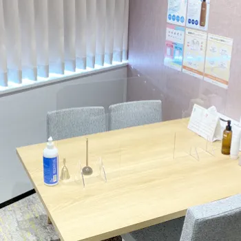 レジーナクリニック 宝塚付近1院の都度払いの医療脱毛を受ける前のカウンセリングルーム