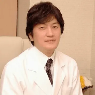 青山外苑前クリニックの都度払いの医療脱毛を受ける前の診察を担当する医師