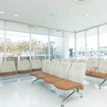 きたむら皮フ科クリニックの都度払いの医療脱毛を受ける前の待合室
