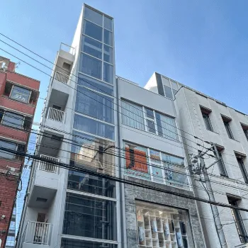 KBL 福岡2店舗のサロン脱毛を受ける店舗が入っているビルの外観