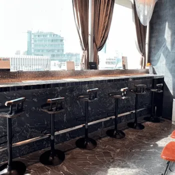 LETICIA CLINICのジェントルマックスプロによる施術を受ける前の待合室