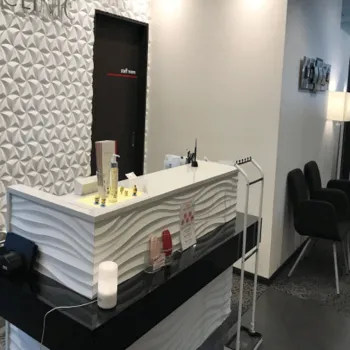 美容皮膚科アイエスクリニック 銀座のジェントルマックスプロによる施術を受ける前の受付