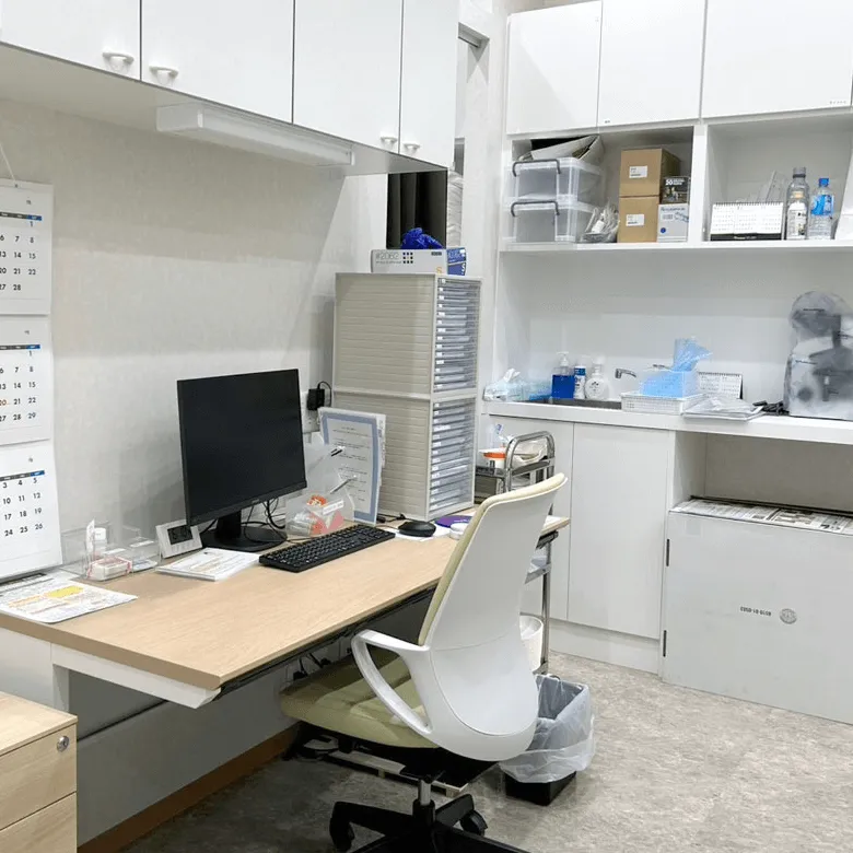 よつば会クリニック 博多院の都度払いの医療脱毛を受ける前の診察室