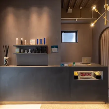 ABEAM CLINICの二重整形を受ける前の受付