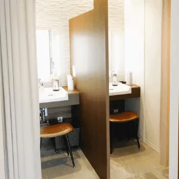 松尾形成外科・眼瞼クリニックのジェントルマックスプロによる施術を受けた後のパウダールーム