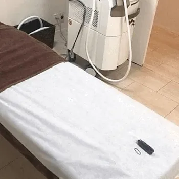 フレイアクリニック 廿日市付近1院の都度払いの医療脱毛を受ける施術室