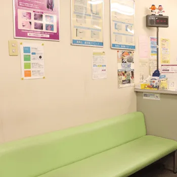 飯田橋クリニックの都度払いの医療脱毛を受ける前の待合室