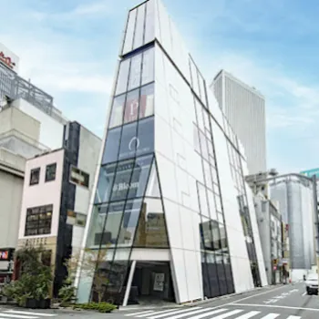 クレストスキンクリニック池袋の外観の様子