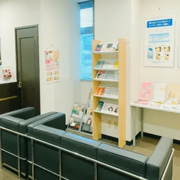 共立美容外科 熊本院の二重整形を受ける前の待合室