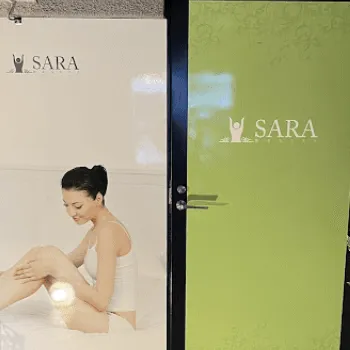 SARAのサロン脱毛を受ける店舗の入口
