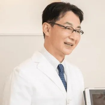 大西美容形成クリニック 京都2院のほくろ除去を受ける前の診察を担当する医師
