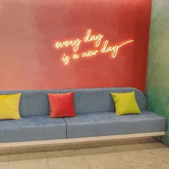 フレイアクリニック 目白付近1院の都度払いの医療脱毛を受ける前の待合室