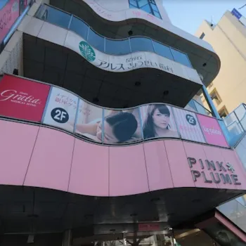 ラココ 名古屋2店舗の外観の様子
