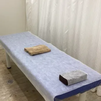 ストラッシュ 名古屋2店舗のサロン脱毛を受ける施術室
